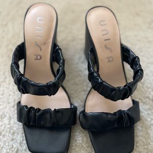 Unisa Sandal | Size 6.5 | Black Color | Block Heel Mule